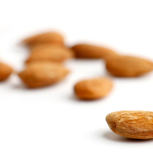 almendra natural origen España